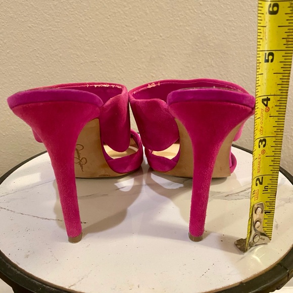 Jessica Simpson Fuchsia Suede Heels - Picture 5 of 8